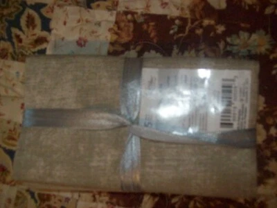 Fabric Palette 100% Cotton FAT QUARTER 5 Print Bundle-TEXTURED NATURALS - Image 1 of 3