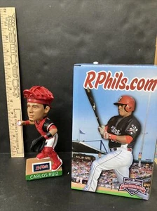 CARLOS RUIZ 2021 LESEN PHILS HALL OF FAME BOBBLE HEAD SGA - Bild 1 von 9