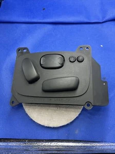2014 - 2015 JAGUAR XF RIGHT FRONT SIDE ADJUSTABLE SEAT CONTROL SWITCH 9X2314B566 - Picture 1 of 6