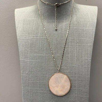 珍珠母圆盘项链  — 第 1/4 张图片