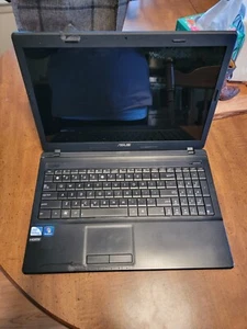 Asus Laptop - Picture 1 of 2