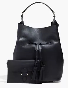 Bolso Bucket Burberry Negro Borlas Cuero Guijarro Cordón Nuevo con Etiquetas - Imagen 1 de 23