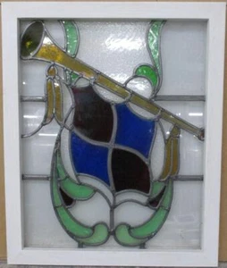 LARGE OLD ENGLISH LEADED STAINED GLASS WINDOW Horn & Shield 20.75" x 25" - Picture 1 of 3