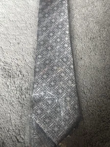 Nasty Pig Neck Tie - Picture 1 of 3