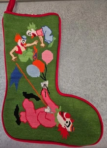 Medias de Navidad vintage de payaso con punta de aguja forradas con respaldo de terciopelo rojo 17"x12" - Imagen 1 de 7