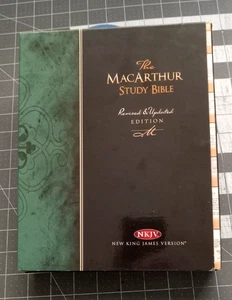 Vintage 1997 The Macarthur Study Bible Revised and updated NKJV Bible + Box VG - Bild 1 von 15