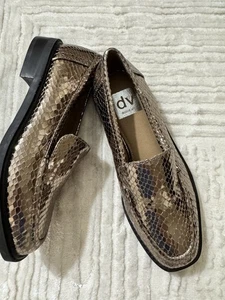 Neu ohne Karton DV by Dolce Vita Fran Halbschuh mit metallischem Schlangenlederdruck Größe 5 - Bild 1 von 4