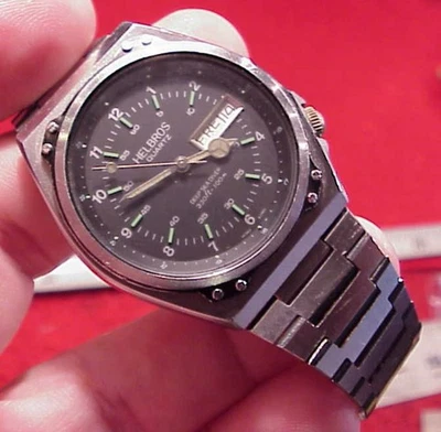 RELOJ PULSERA HELBROS DEEP SEA DIVER 330 FT VINTAGE 35 MM ESFERA NEGRA CUARZO 963.125 Foto 1 de 4