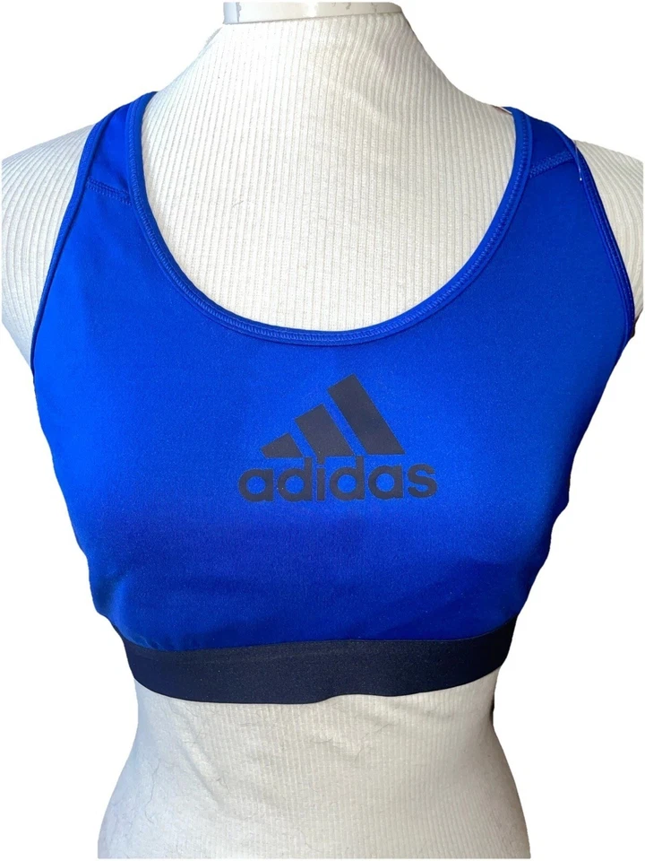 Sujetador deportivo de entrenamiento Adidas para mujer, soporte ligero/medio, estilos ASSRTD; talla S-L Foto 1 de 1