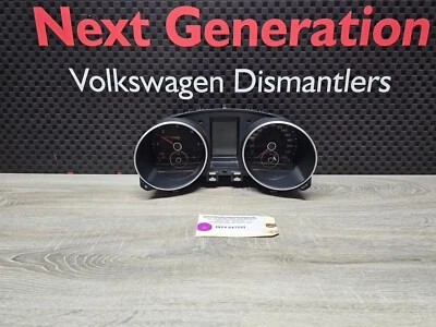 2011 Volkswagen VW Golf SportWagen 2.0L TDI 6AT канадский приборной панели KMH - Изображение 1 из 4