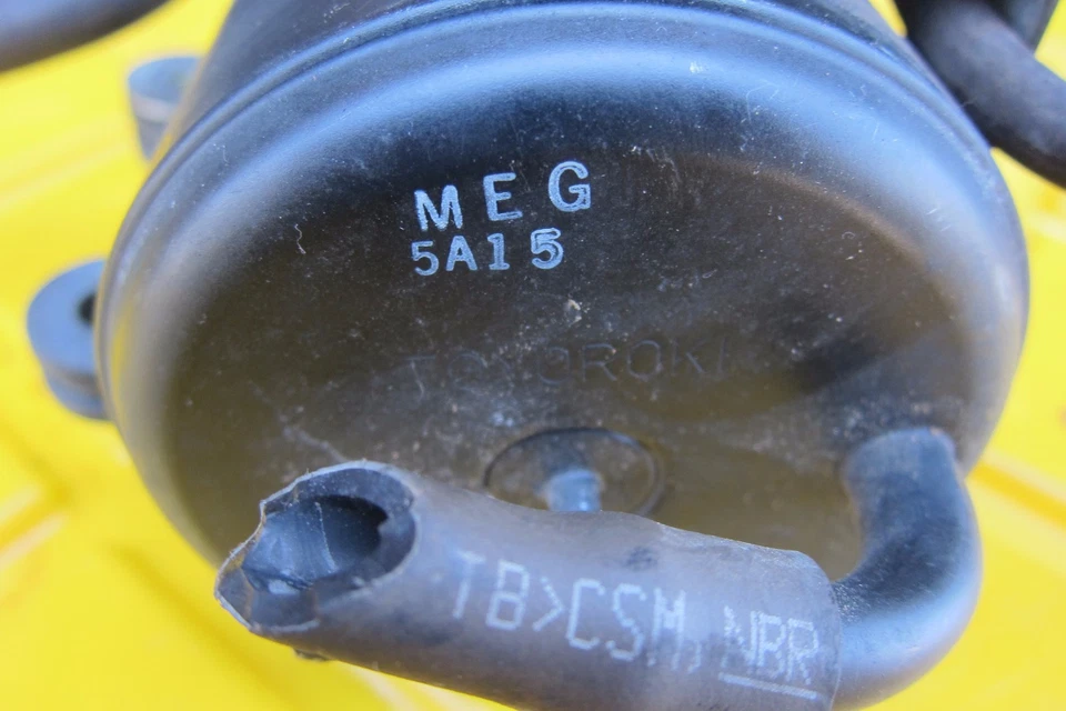 2015 HONDA VT750 C2B PHANTOM EMISSIONS CANISTER - Imagem 1 de 4