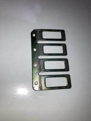 SUZUKI RM250 RM465 RM500 LT250R rolha de válvula de palheta fabricante de equipamento original 13152-14200 usado envio rápido - Imagem 1 de 4