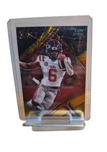 2023 PANINI SELECT DRAFT PICKS... ZACH EVANS... PREMIO ROSSO RC... #116 - Foto 1 di 3