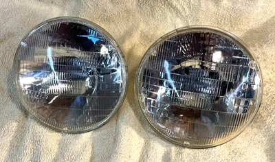 NEW  7" SEALED BEAM UNITS FOR MGB AUSTIN MINI LOTUS WITH SIDE LIGHT - Image 1 of 2
