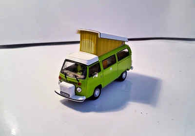 Voiture 1/43 - Ixo Altaya - Combi Volkswagen T2 Westfalia Helsinky - 1971 - Photo 1/4