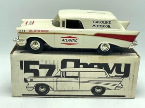 1:25 Ertl 1957 Chevy Nomad Atlantic Gasoline Motor Oil Diecast Bank #1031 LE USA - Bild 1 von 5
