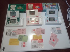Nintendo game & watch multi screen game collection