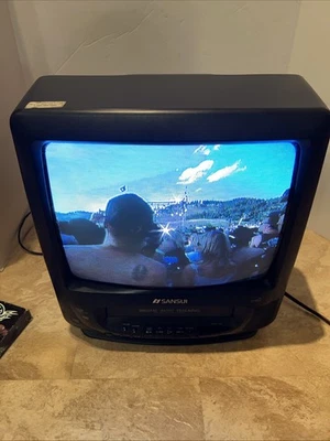 Sansui TV VCR Combo 13" CRT Retro Gaming VHS Player COM3100D Tested NO REMOTE - Image 1 of 4