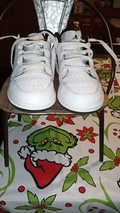 Youth Air Jordan 1 Low Shoes - Picture 1 of 5