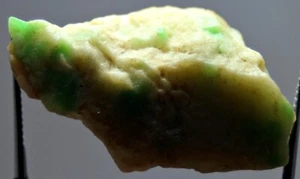 76.0 Ct Green Emerald Crystal in Mother Rock, Swat Pakistan - Picture 1 of 10