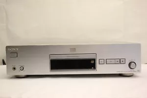 SONY SCD-XB940 SUPER AUDIO CD PLAYER SACD NO REMOTE FAULTY READ DESCRIPTION - Picture 1 of 16