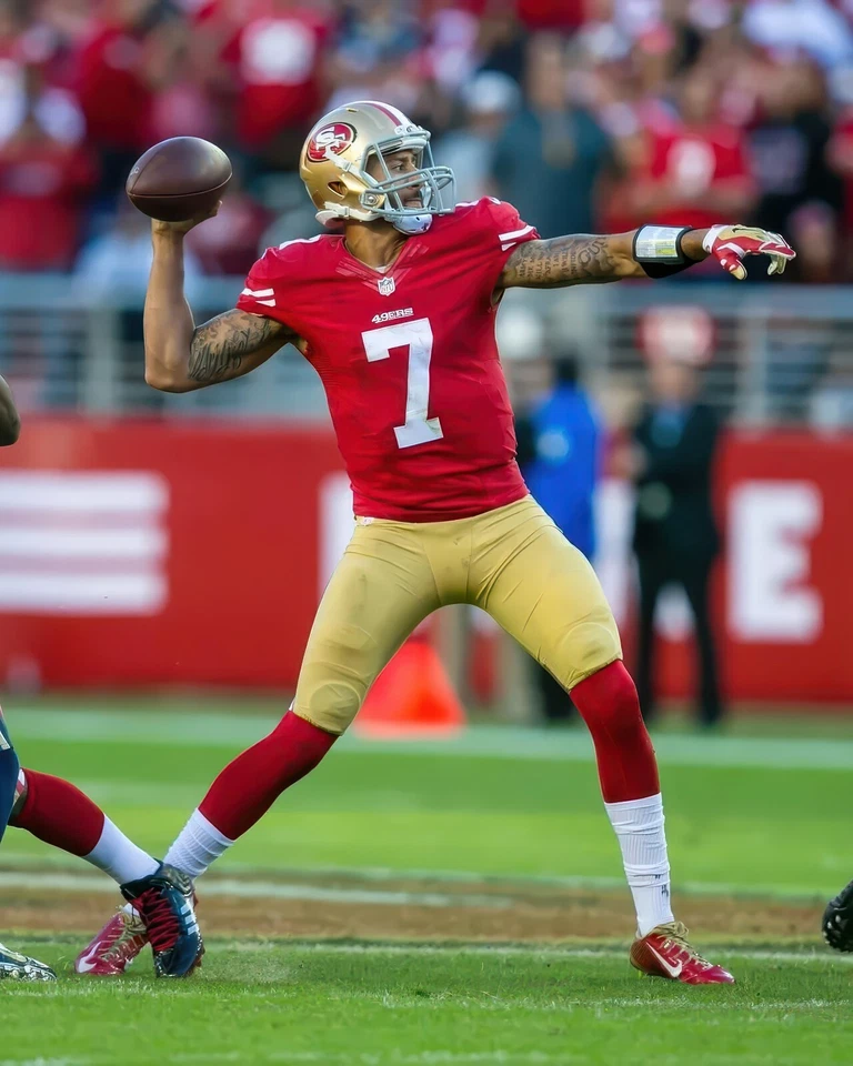 Colin Kaepernick #7 San Francisco 49ers NFL 8"X10" brillante impresión fotográfica 3 Foto 1 de 1