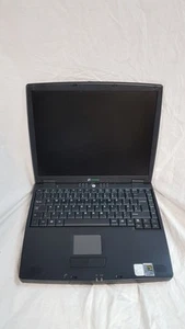 Gateway solo 5300 Vintage 14" Laptop Intel Pentium III 256MB 14GB, Windows XP - Picture 1 of 17