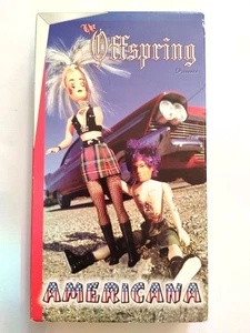 The Offspring Presents Americana VHS *Muy buen estado* - Imagen 1 de 6