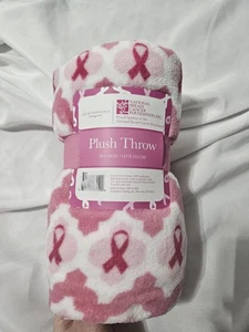 NORTHPOINT NEW NATIONAL BREAST CANCER PINK/WHITE POLY PLUSH THROW W/TOWEL - Picture 1 of 10