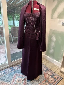2 Piece Formal Bridal Dress Eggplant Color Size 10 Comes With Shawl and Handbag - Picture 1 of 7