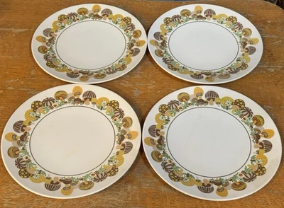 Juego de 4 platos de cena vintage MCM Merry Mushroom melamina 9" Foto 1 de 4