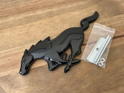 Für Ford Mustang Pony Kühlergrill Emblem Auf Grill Schrauben Auto Schriftzug NEU