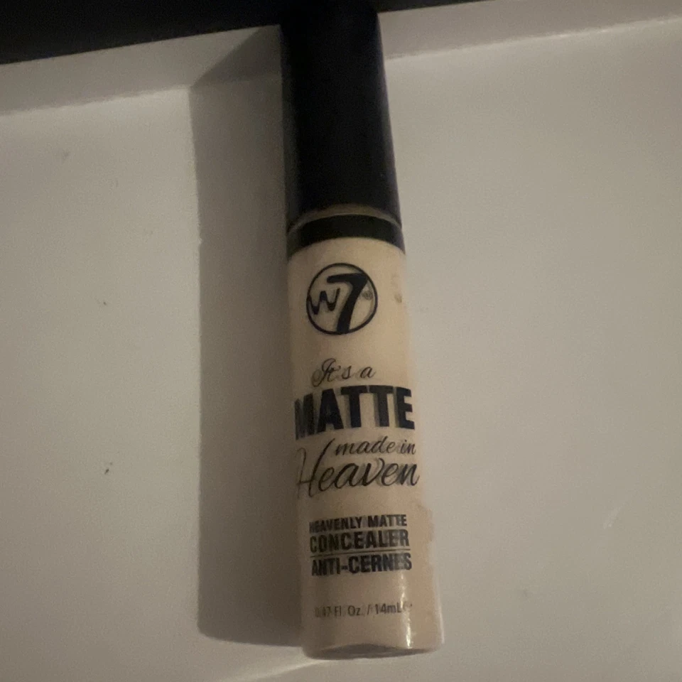 W7 It's a Matte Made in Heaven Long Lasting Concealer Vegan 14ml *light shade - Image 1 of 4