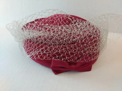 De Colección Sombrero Rojo Damas Terciopelo Corona Pastillero Sombrero con Red, Cuerpo Hecho en Italia Talla 7 Foto 1 de 4