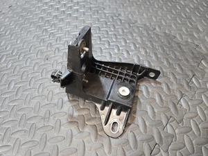 2015-2021 JEEP RENEGADE ANTI LOCK BRAKE SYSTEM ABS PUMP BRACKET SUPPORT OEM - Picture 1 of 7
