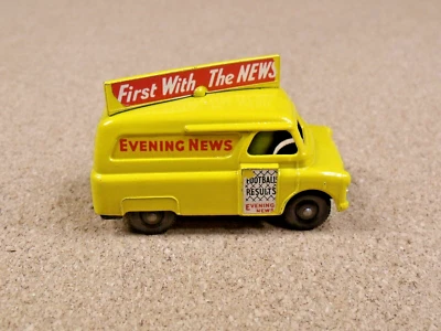 OLD VINTAGE LESNEY MATCHBOX # 42 BEDFORD EVENING NEWS VAN - Image 1 of 4