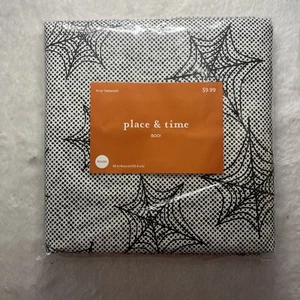 Halloween 60” Round Tablecloth Vinyl Black & White Spiderweb Design - Brand New! - Picture 1 of 3