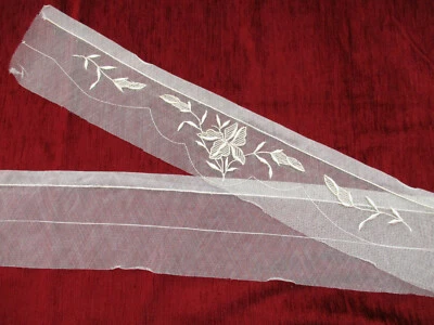 Empiècement chemise femme tulle brodé main ancien (1925) 1,1 m x 10 cm - Photo 1/3