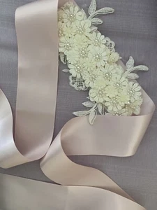 nwot Dollcake Sash - Picture 1 of 2