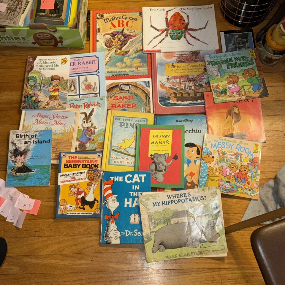 Lot Of 20 Vintage Kids Books All In Good Condition - Image 1 of 1