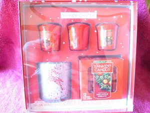 NEW in Box Yankee Candle Red Apple Wreath Glass Holder Votives Tealight Gift Set - Picture 1 of 6