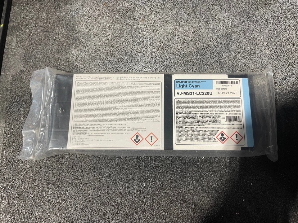 Mutoh MS31 Eco-Solvent Ink 220ml LIGHT CYAN Cart EXPIRES NOV2025 SALE 50% OFF - Image 1 of 1