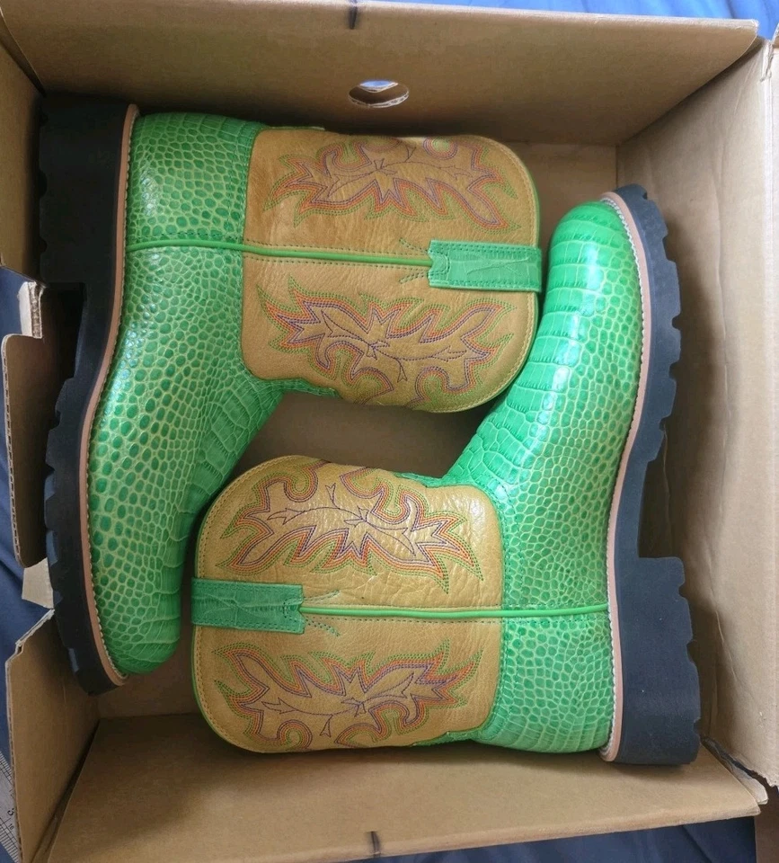 Twisted X Women's WBB0012 Western Boots - Round Toe Green/Tan 9.5M - Image 1 of 4