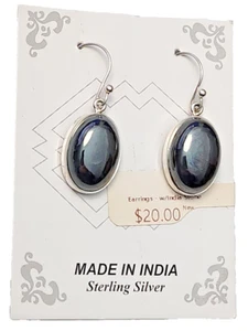 PENDIENTES MONA ANN 925 ESTERLINA Negro Ónix OVAL Tono Plata Perforado Cuelga NUEVO - Imagen 1 de 5