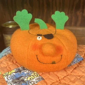 Calabaza Pirata Halloween Sello Peluche Fieltro Peluche Juguete Suave De Colección 1986 - Imagen 1 de 4