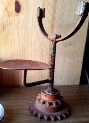 GEAR/COG/SPROCKET STEAMPUNK SHAVING MIRROR STAND. BROWNING INDUSTRIAL PARTS - Image 1 of 4