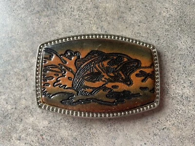 Hebilla de cinturón de lubina boca grande de cuero vintage pesca de aluminio pescador al aire libre Foto 1 de 3