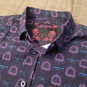 Retro Rifle ‘The Pac’ Button-Down Men’s Short Sleeve Shirt Large Rare! Guns Game - Picture 1 of 9