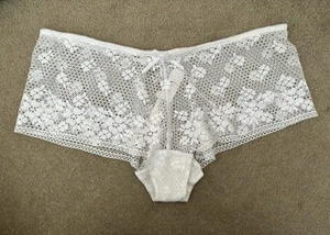 M&S Per Una White Floral Lace Short Style Pants Knickers Size 20 BNWT - Picture 1 of 6