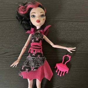 Monster High Frights Camera Action Black Carpet Draculaura Puppe 2013 komplett - Bild 1 von 4